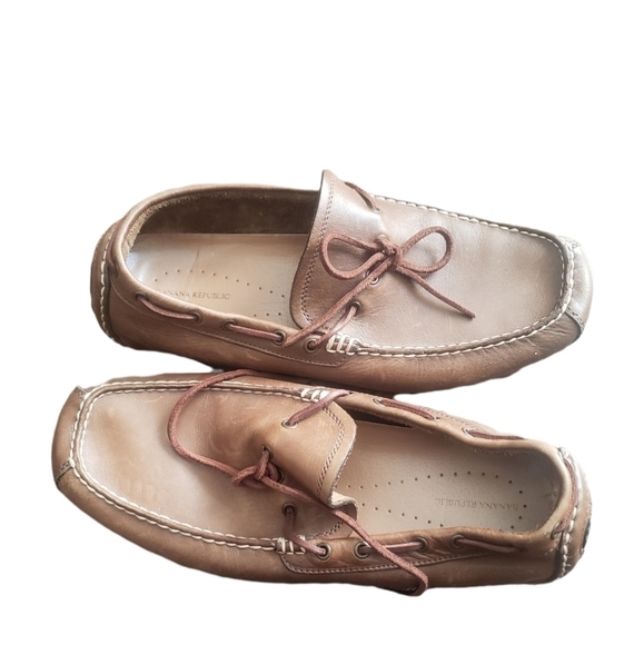 Banana Republic Leather Loafers - Picture 5 of 10